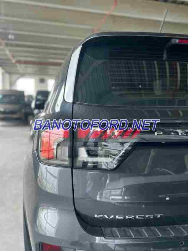Ford Everest Platinum 2.0L 4x4 AT 2026 giá yêu thương