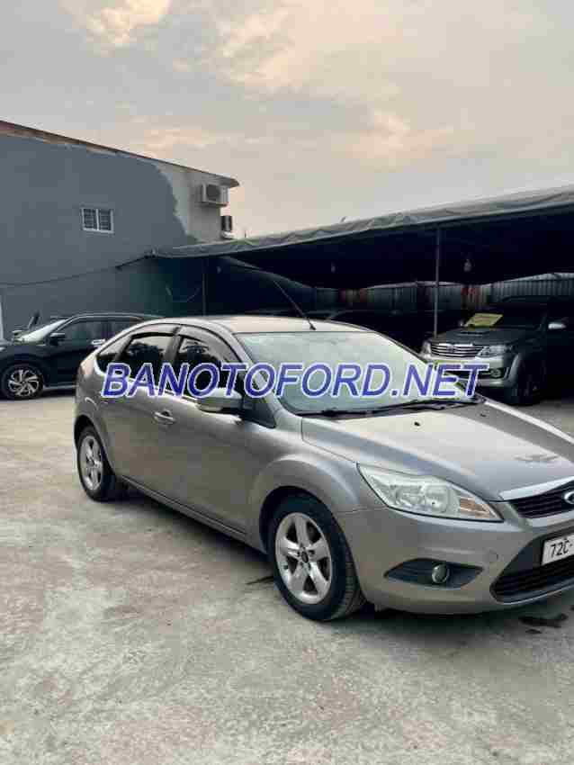 Cần bán gấp Ford Focus 1.8 AT năm 2012 giá cực tốt