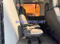 Ford Transit 2025 Van Minivan màu Bạc