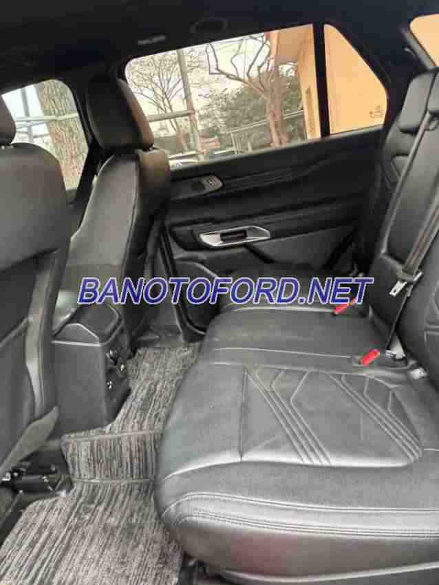 Ford Everest Titanium 2.0L 4x2 AT model 2022 xe chuẩn hết ý