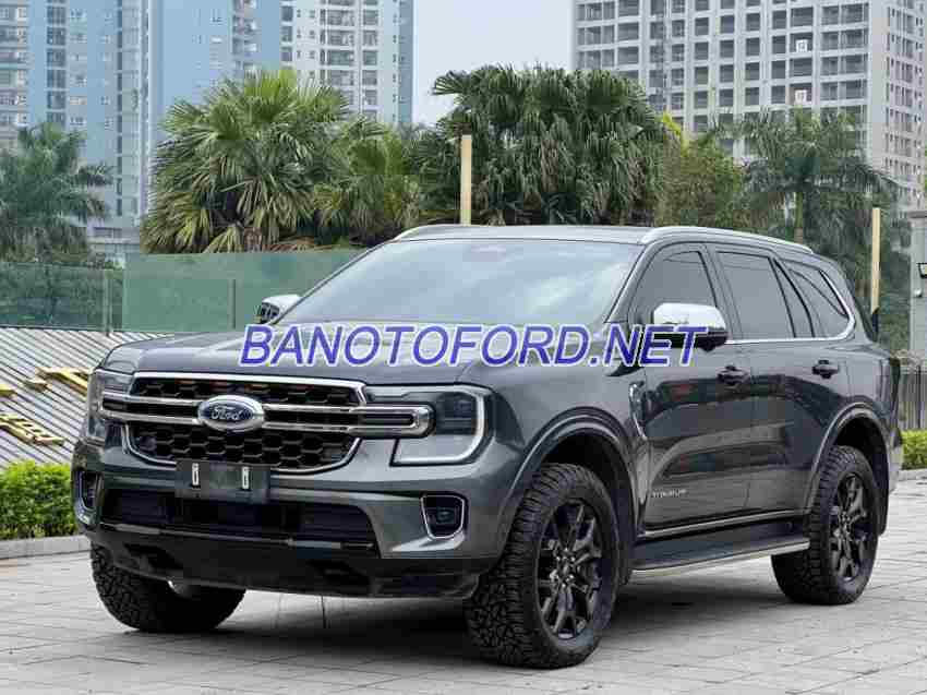 Ford Everest Titanium Plus 2.0L 4x4 AT model 2022 xe chuẩn hết ý