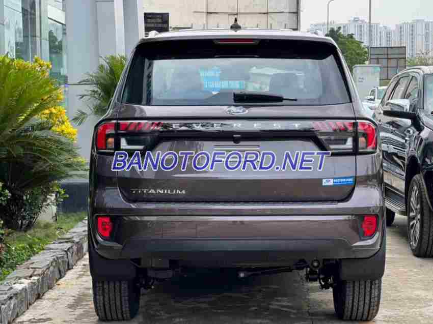 Bán xe Ford Everest Titanium 2.0L 4x2 AT đời 2026, màu Nâu, giá cạnh tranh