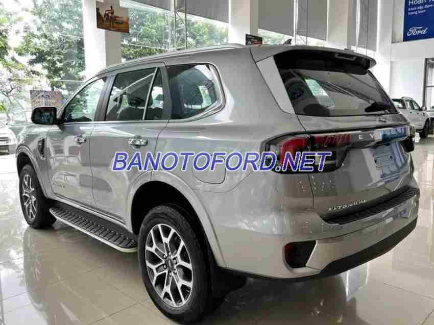 Xe Ford Everest Titanium 2.0L 4x2 AT tiêu chuẩn - Bạc - 2026