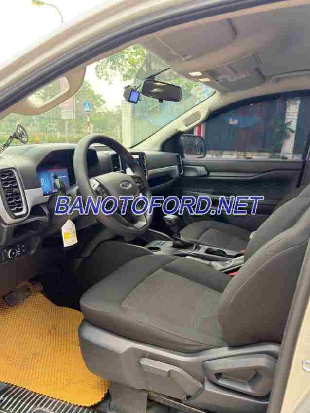 Cần bán nhanh Ford Ranger XLS 2.0L 4x2 AT 2023 cực đẹp