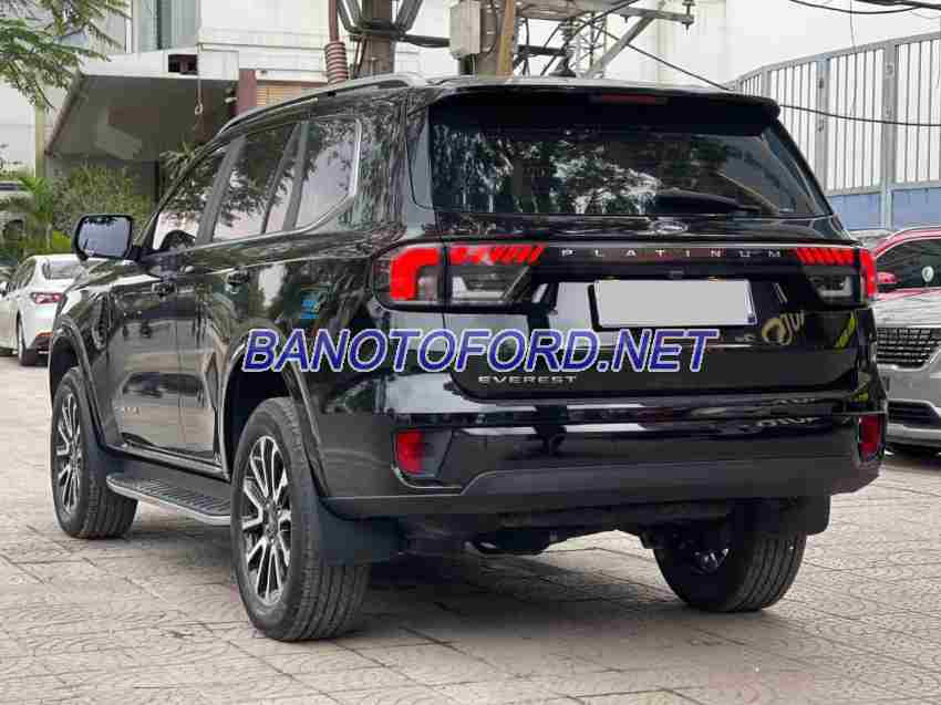 Ford Everest Platinum 2.0L 4x4 AT 2025 Máy dầu đẹp long lanh