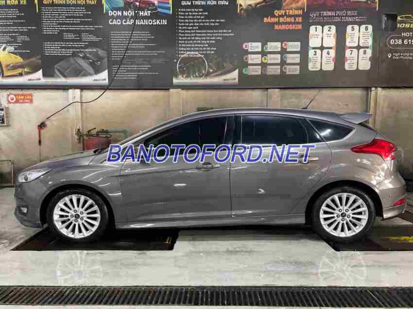 Cần bán xe Ford Focus Sport 1.5L 2015 Số tự động màu Xám
