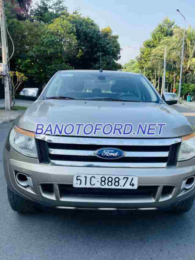 Cần bán Ford Ranger XLT 2.2L 4x4 MT 2014 xe đẹp