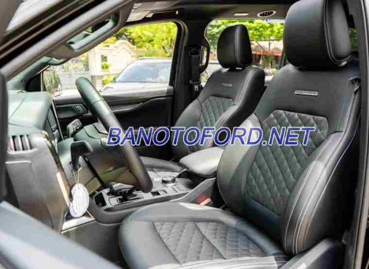 Cần bán gấp xe Ford Everest Platinum 2.0L 4x4 AT 2025 màu Đen