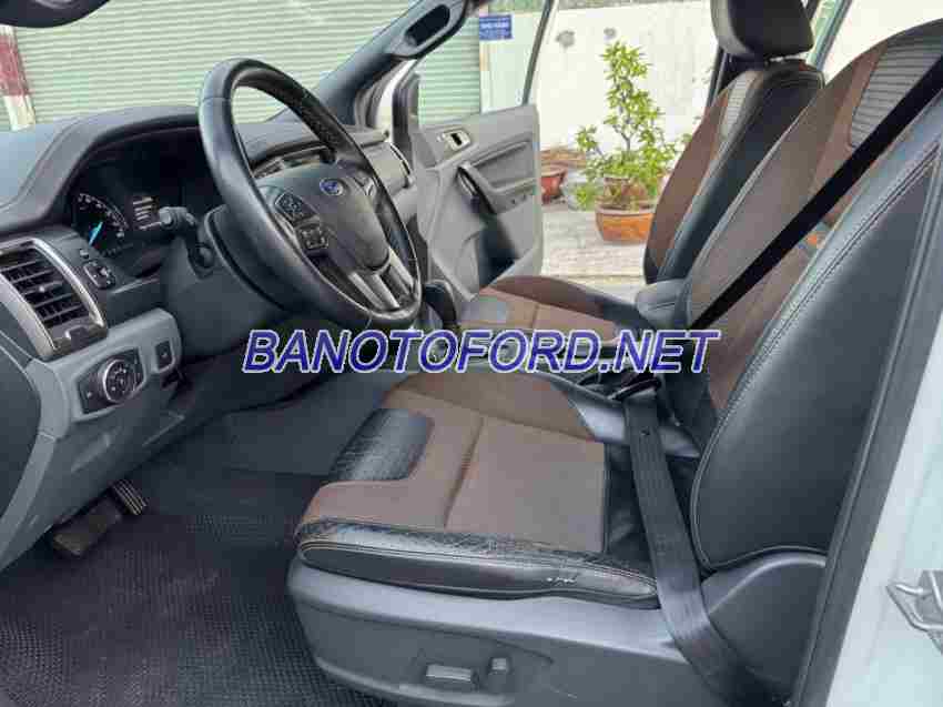 Cần bán Ford Ranger Wildtrak 3.2L 4x4 AT đời 2017
