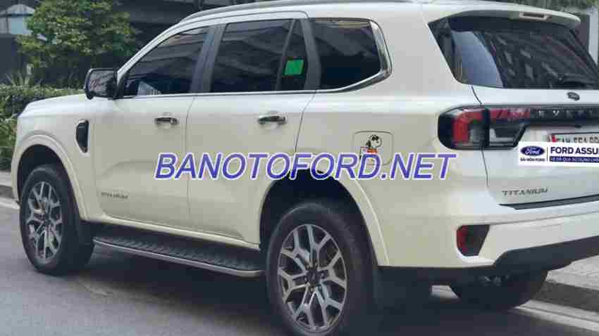 Ford Everest Titanium Plus 2.0L 4x4 AT 2025, xe đẹp, hết ý