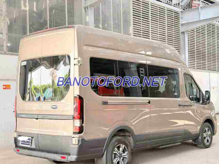 Ford Transit Premium 2024 giá cực tốt
