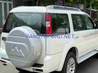 Cần bán gấp Ford Everest 2.5L 4x2 AT đời 2014, màu Trắng