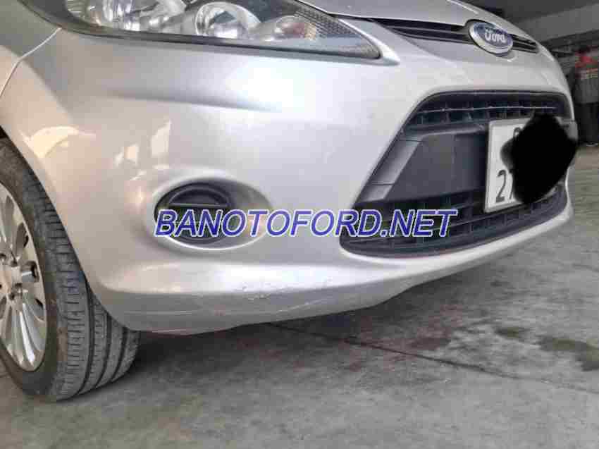 Cần bán Ford Fiesta 1.6 AT 2011 - Số tự động