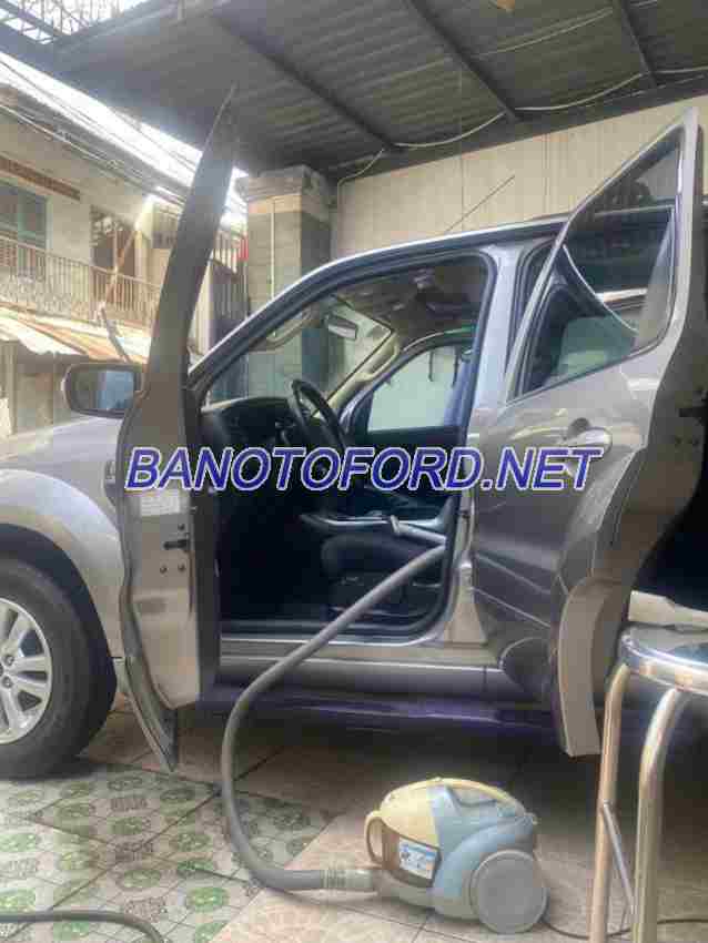 Cần bán Ford Escape XLS 2.3L 4x2 AT đời 2011