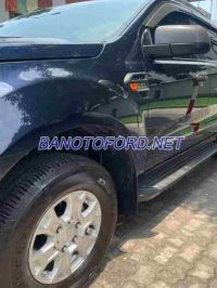 Cần bán gấp xe Ford Ranger XLS 2.2L 4x2 AT năm 2021, màu Xanh, Số tự động