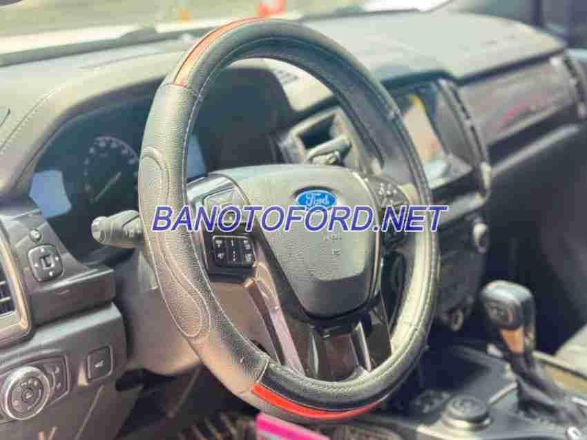 Cần bán xe Ford Everest Titanium 2.0L 4x4 AT đời 2020