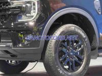 Bán xe Ford Everest Active 2.0L 4x2 AT đời 2026, màu Đen, giá cạnh tranh