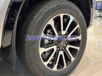 Bán xe Ford Everest Platinum 2.0L 4x2 AT đời 2026, màu Bạc, giá cạnh tranh