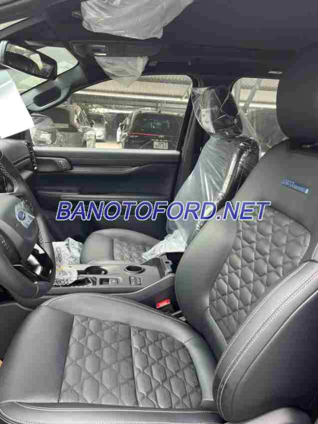 Ford Everest Platinum 2.0L 4x2 AT 2026, màu Xanh, Số tự động