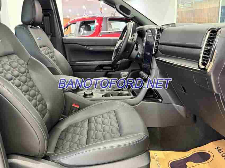 Ford Everest Platinum 2.0L 4x4 AT 2026, màu Đen, Số tự động