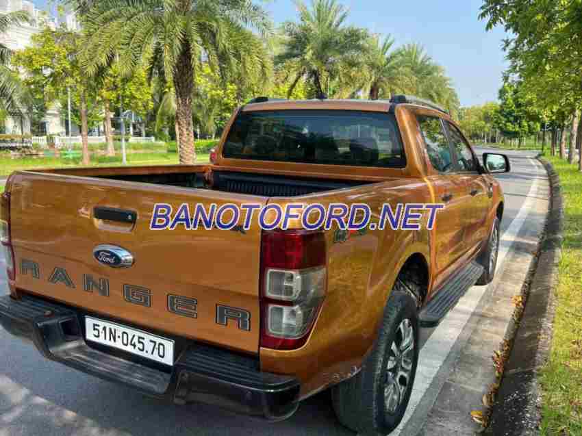 Bán Ford Ranger Wildtrak 3.2L 4x4 AT, màu Cam, Máy dầu, 2018