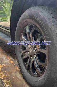 Cần bán gấp xe Ford Everest Ambiente 2.0L 4x2 AT 2024 màu Đen