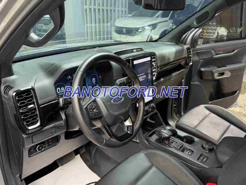 Ford Ranger Stormtrak 2.0L 4x4 AT 2024 Máy dầu đẹp long lanh