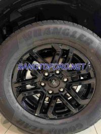 Ford Everest Active 2.0L 4x2 AT sản xuất 2026 giá tốt